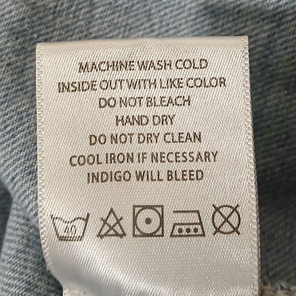 Between Us Jean Jacket 1X Cropped Distressed Ripped Light Wash Denim - Picture 10 of 10